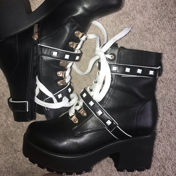 Nasty Gal Shoes - Combat studded boots